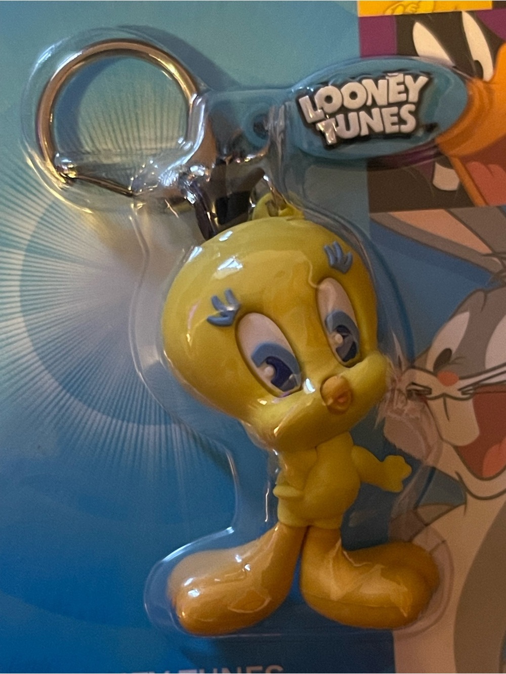 Looney Tunes Tweety Keychain - Picture 3 of 3